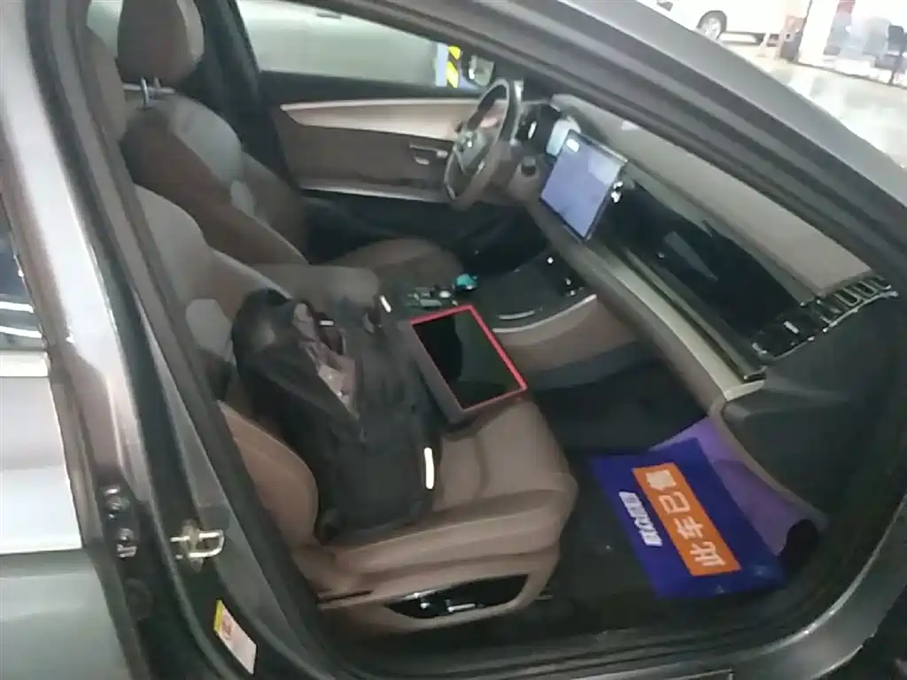 BYD Han 2023 DM-i Champion Edition 121KM Elite фото 25