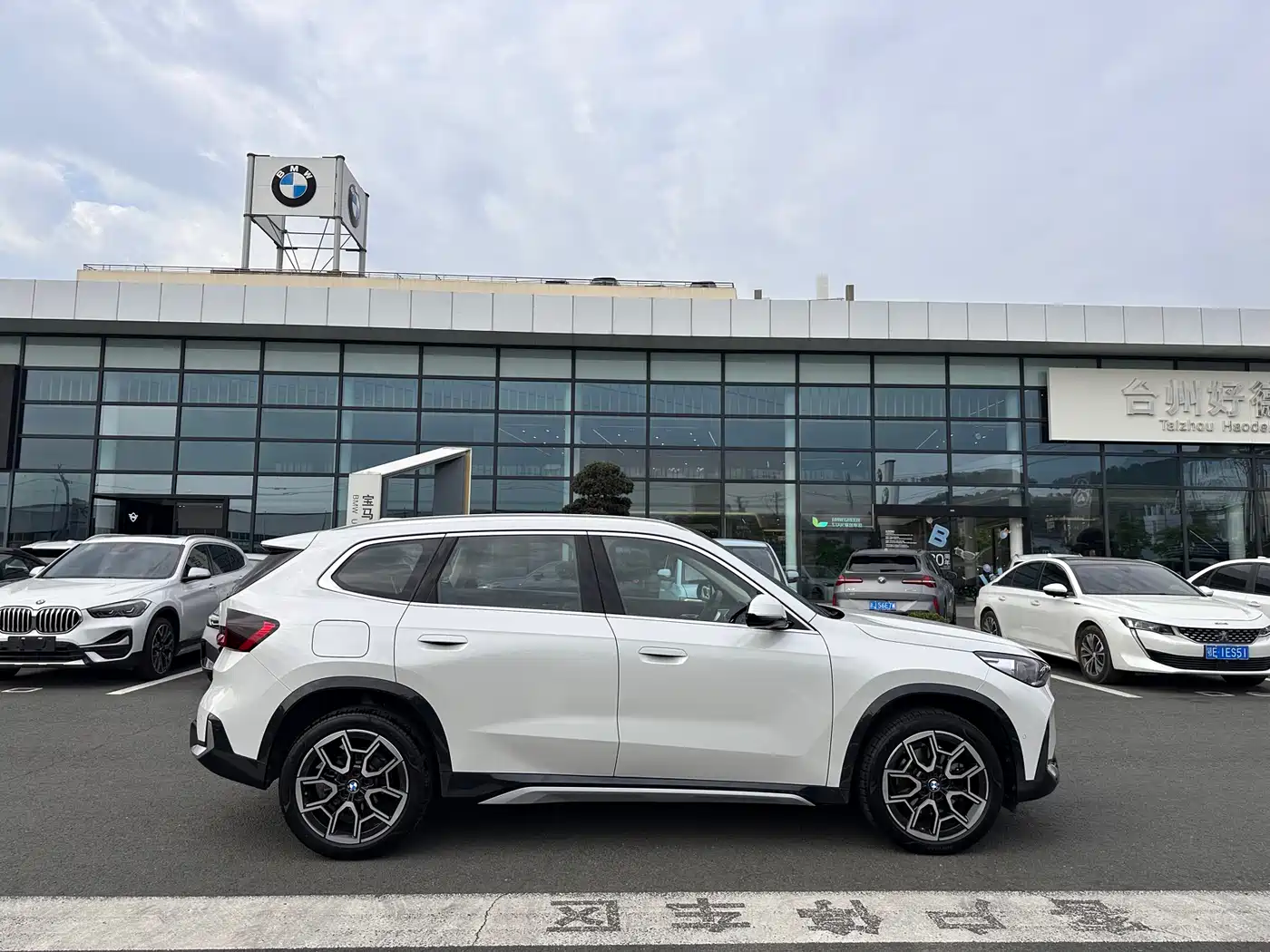 BMW X1 2025 sDrive25Li X Design Package фото 3