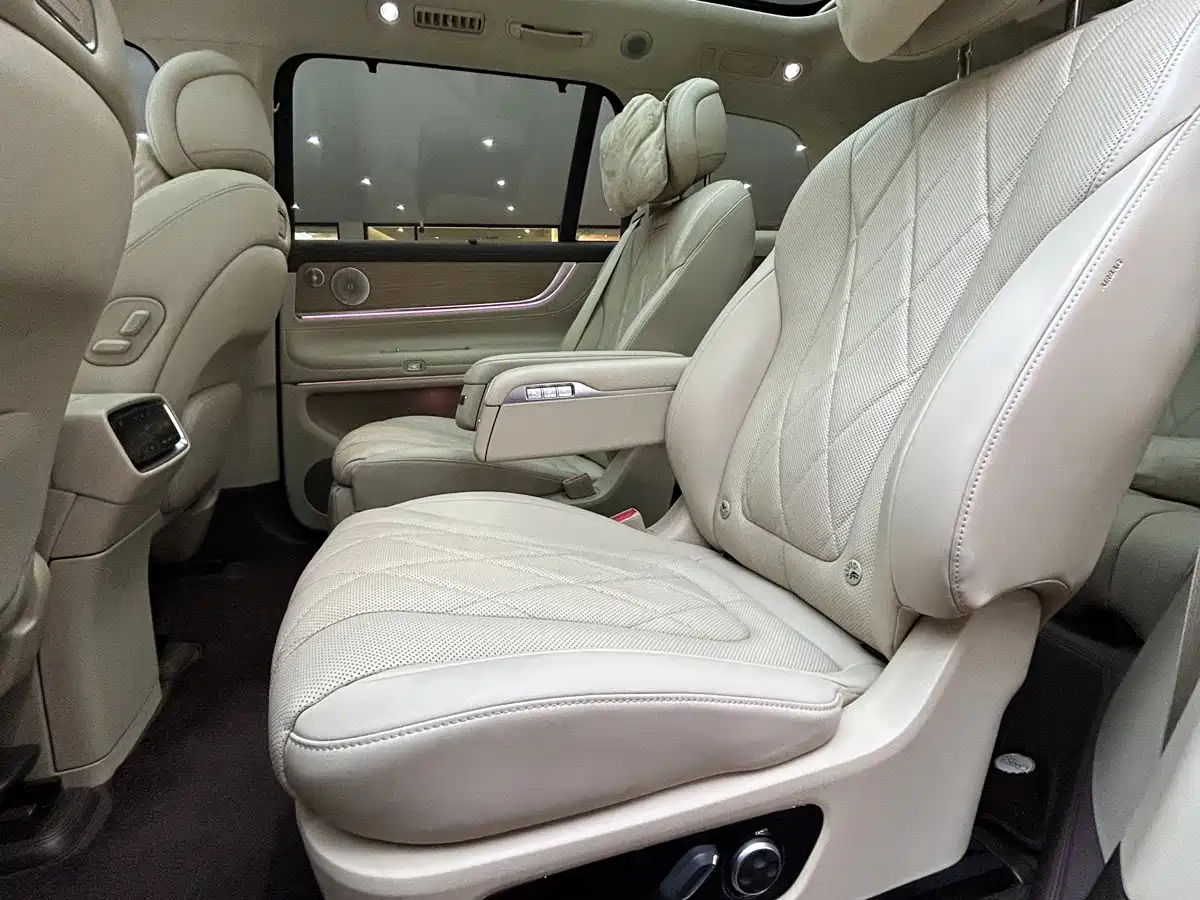 Aito M9 2024 2024 Extended Range Ultra 42kWh 6-Seater
