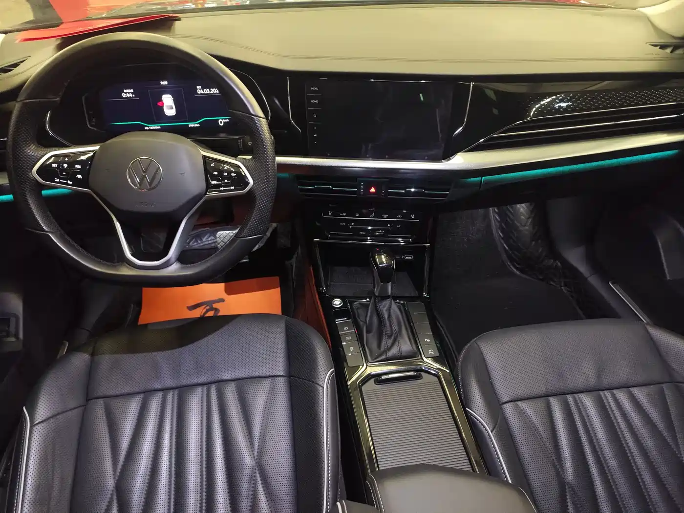 Volkswagen Passat 2023 Facelift 330TSI Luxury Edition фото 10