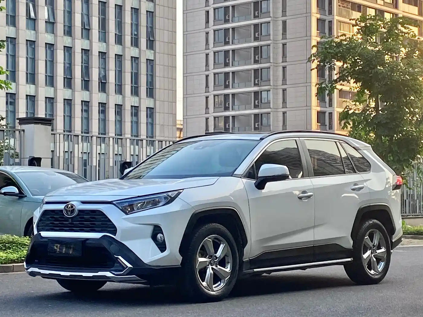 Toyota RAV4 Rongfang 2020 2.0L CVT 2WD Trend Edition