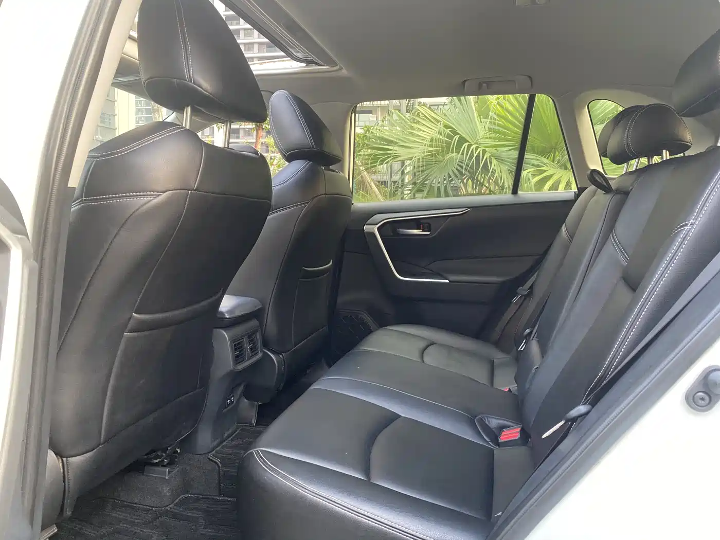 Toyota RAV4 Rongfang 2020 2.0L CVT 2WD Trend Edition фото 6