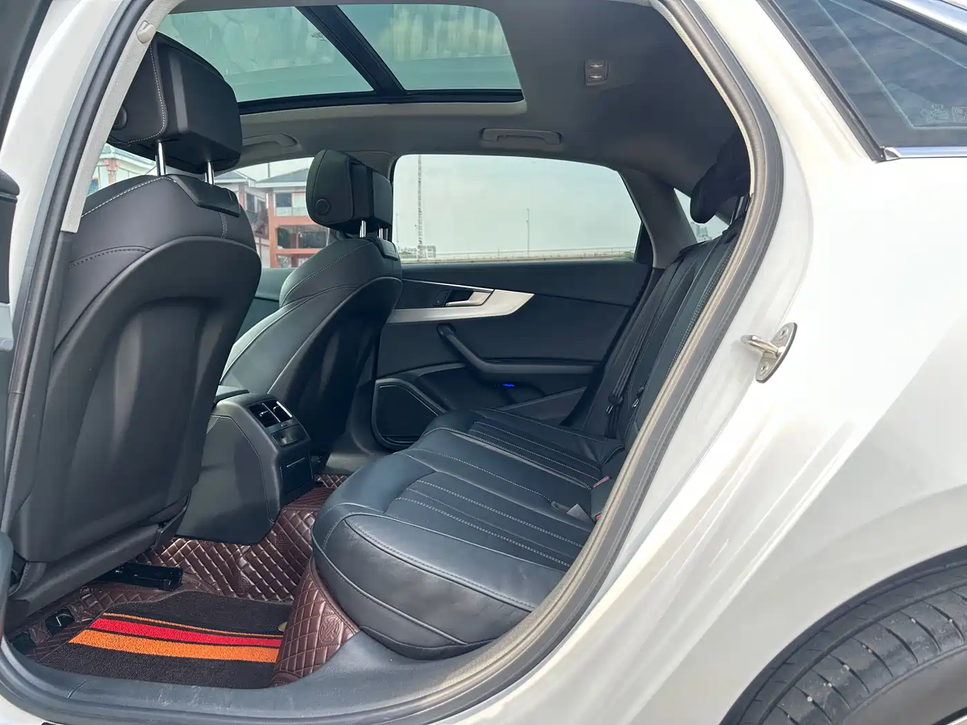 Audi A4L 2020 40 TFSI Fashion Dynamic Edition фото 12