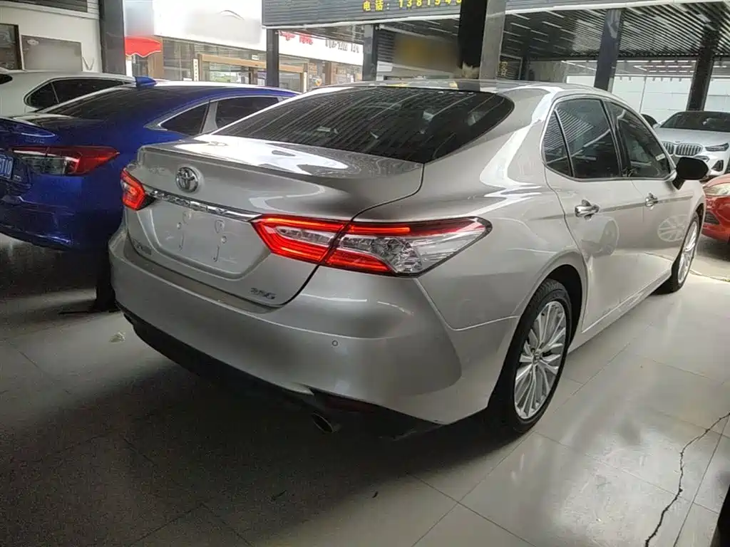 Toyota Camry 2019 2.5G Luxury Edition China VI фото 7