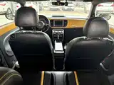 Фото 7 - Volkswagen Beetle