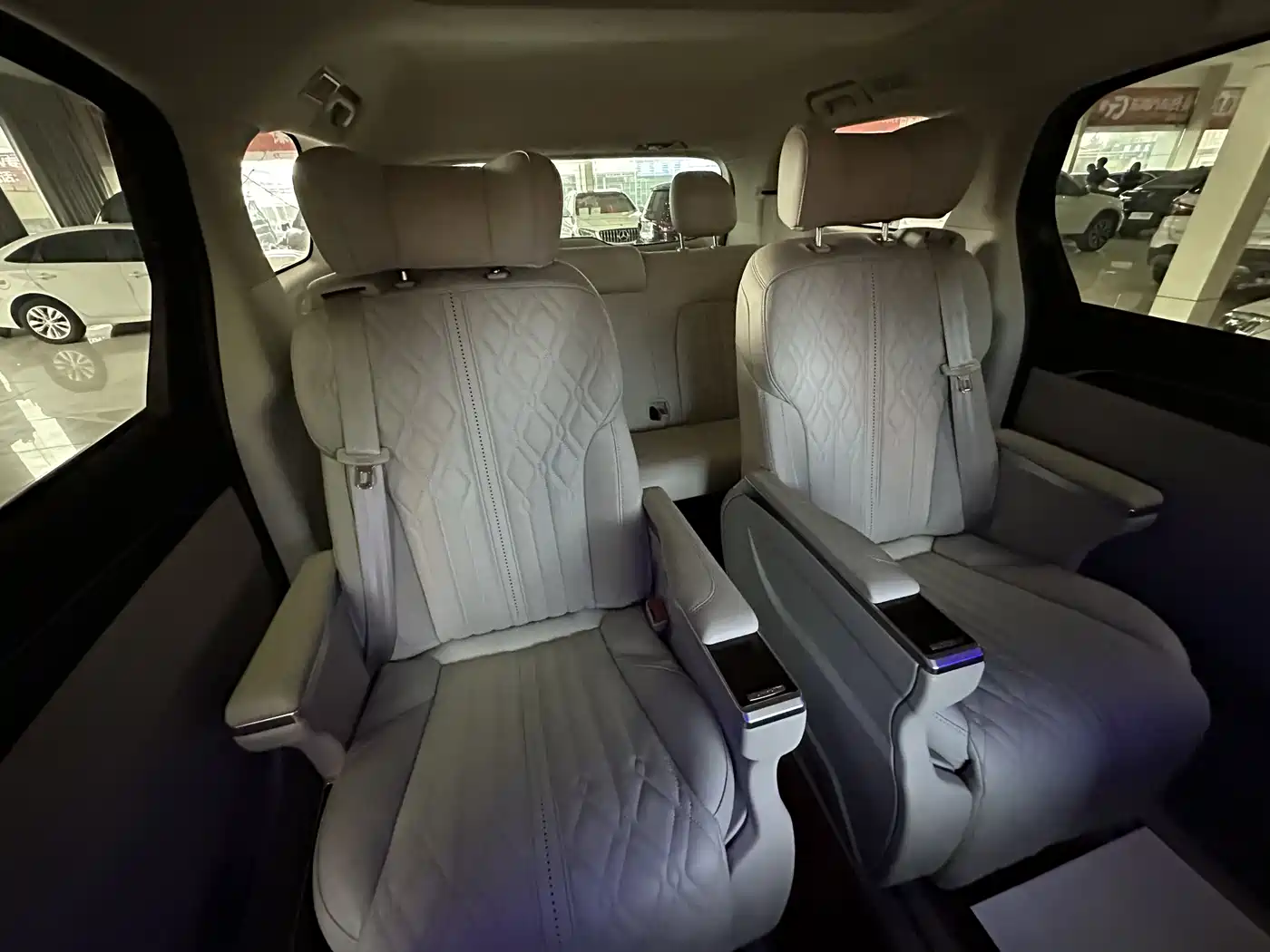 Buick GL8 2023 ES Landmaster Comfort фото 27
