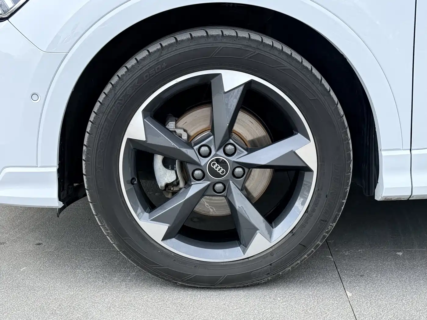 Фото 9 - Audi Q3