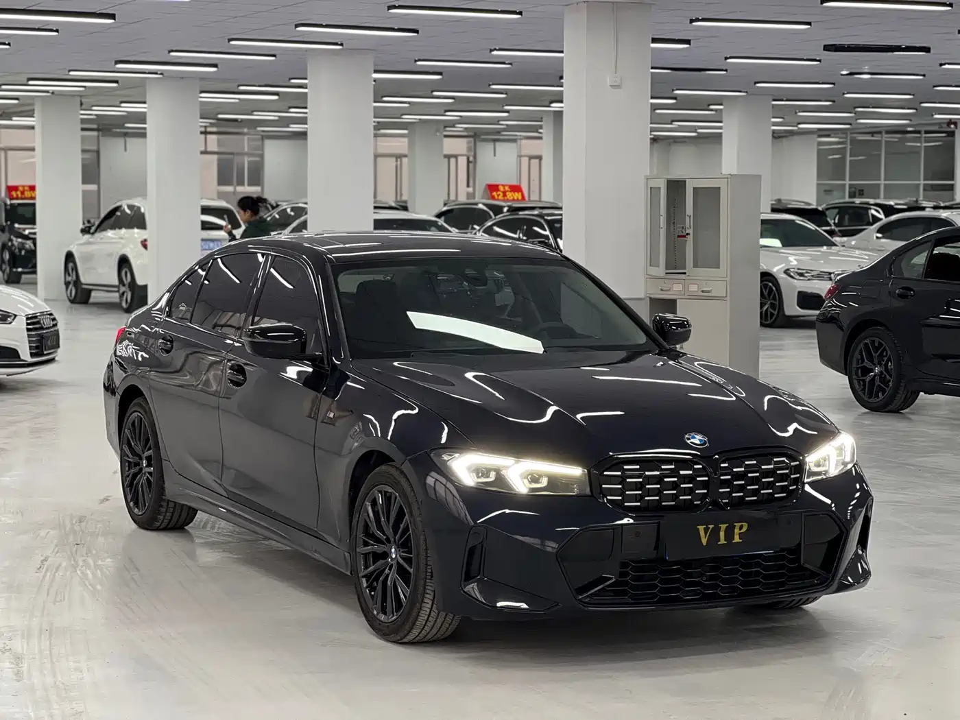 BMW 3 Series 2024 325Li M Sport Shadowline Package фото 3