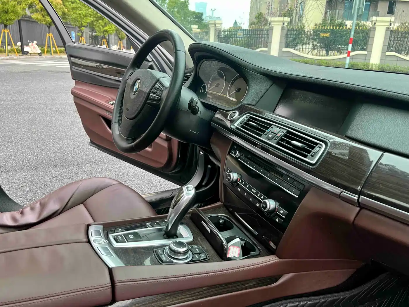 BMW 7 Series 2011 2011 730Li Elegance