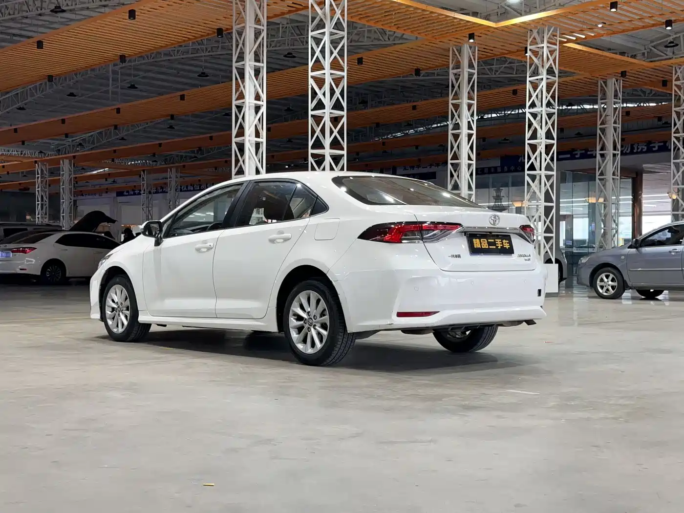 Toyota Corolla 2021 1.2T S-CVT Pioneer Edition фото 6
