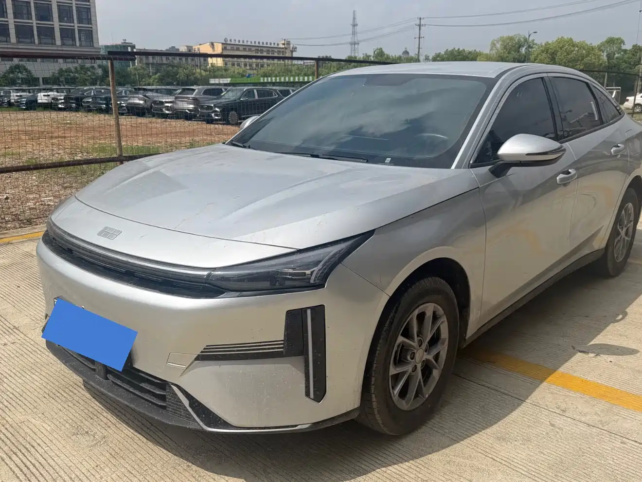 Geely Galaxy Galaxy L6 2025 EM-i 60km Explorer Edition