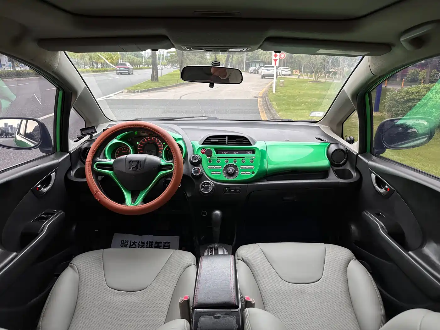 Honda Fit 2009 2008 Model 1.5L Automatic Luxury Edition