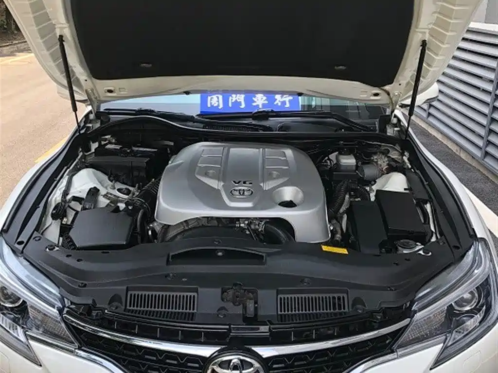 Toyota Reiz 2013 2.5S Elite Edition фото 4