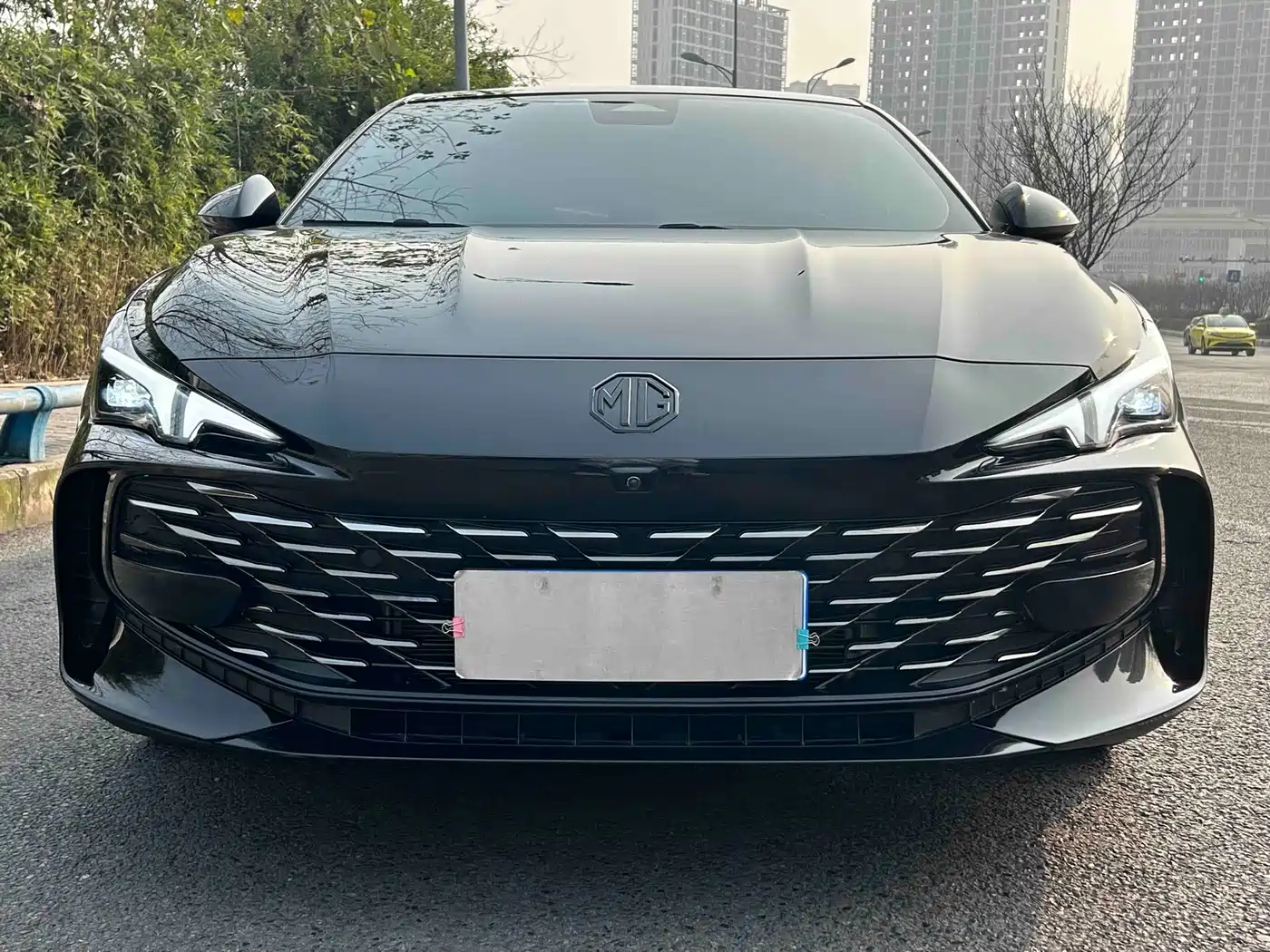 MG MG7