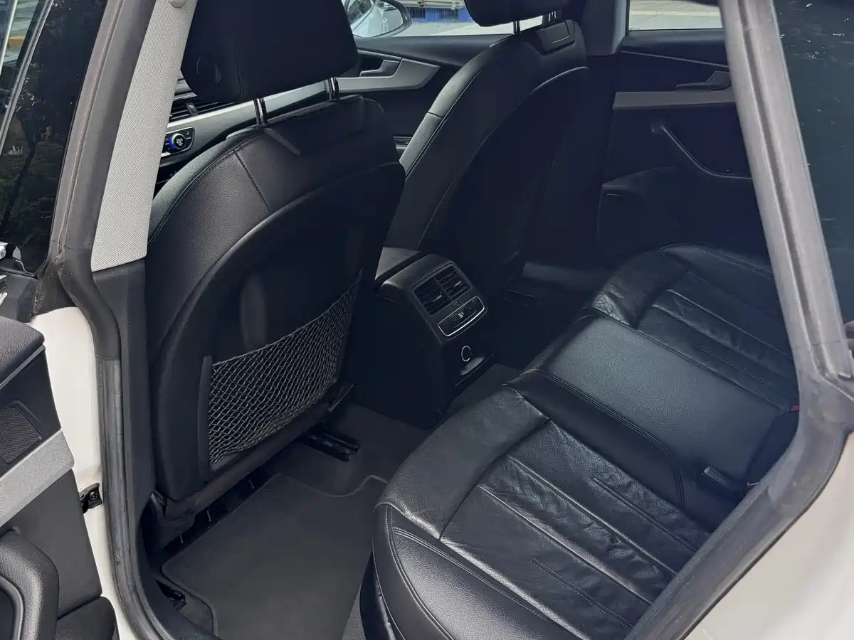 Audi A5 (Import) 2017 Sportback 40 TFSI Fashion фото 14