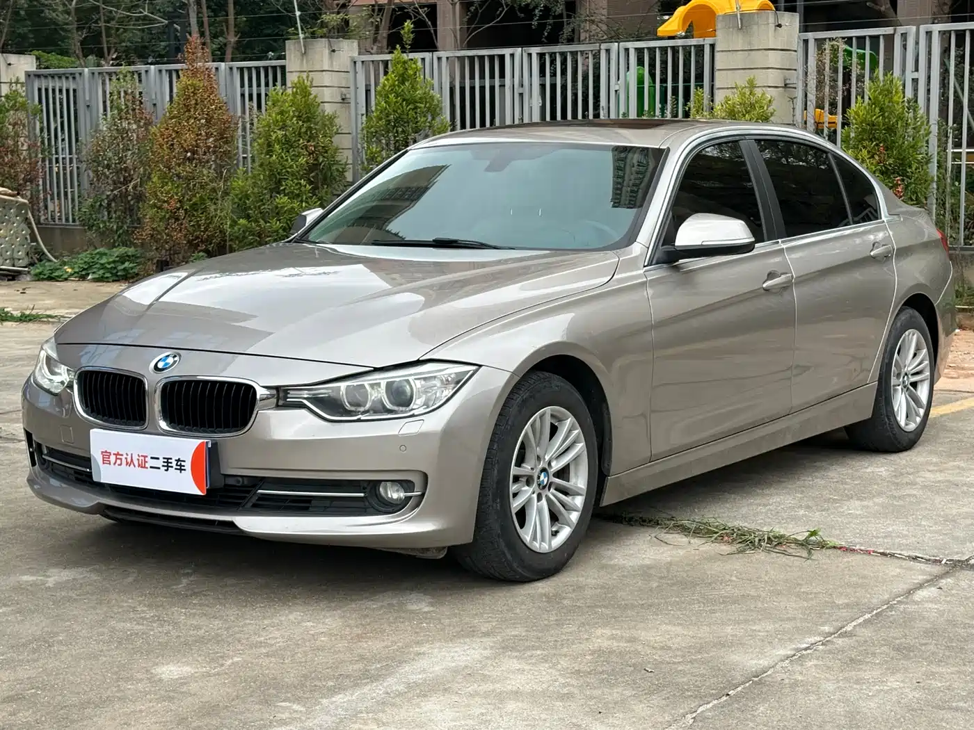 BMW 3 Series 2015 316Li Fashion