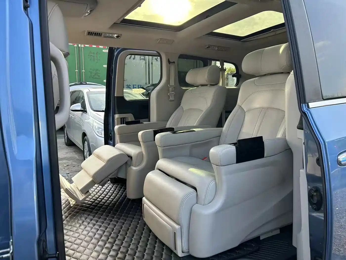 SAIC Maxus Maxus G10 2016 2.0T Automatic Flagship фото 5
