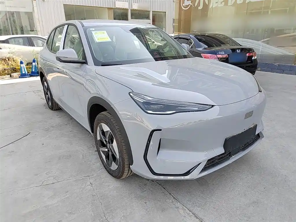 Geely Galaxy Galaxy E5 2026 530km Voyager Edition фото 4