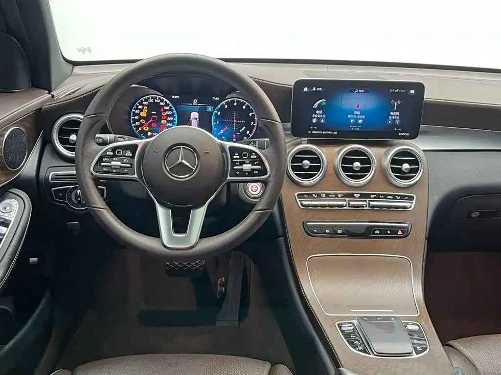 Mercedes-Benz GLC 2022 Facelift GLC 300 L 4MATIC Dynamic Collector's Edition фото 21