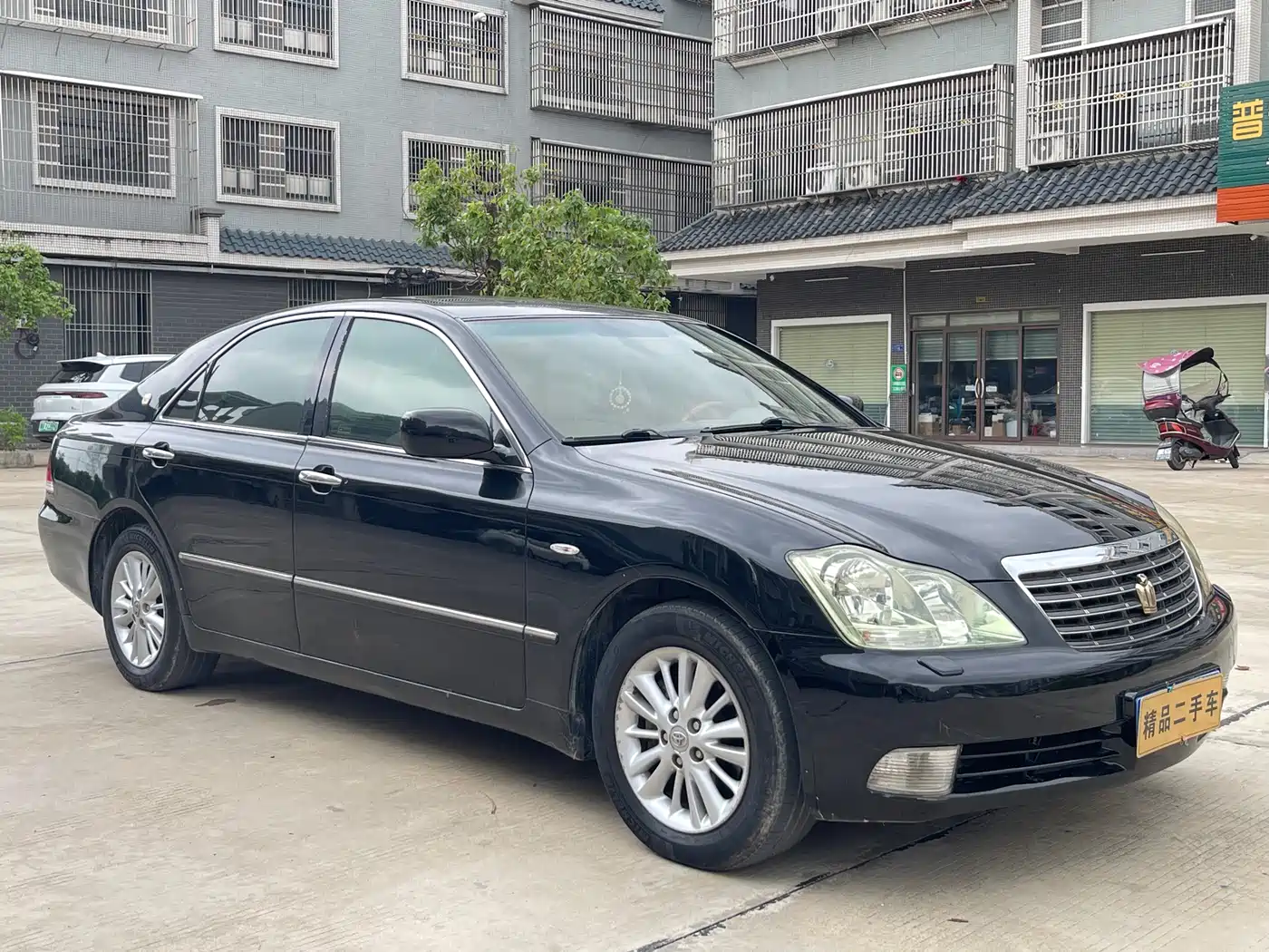 Toyota Crown 2007 2.5L Royal Leather Edition фото 3