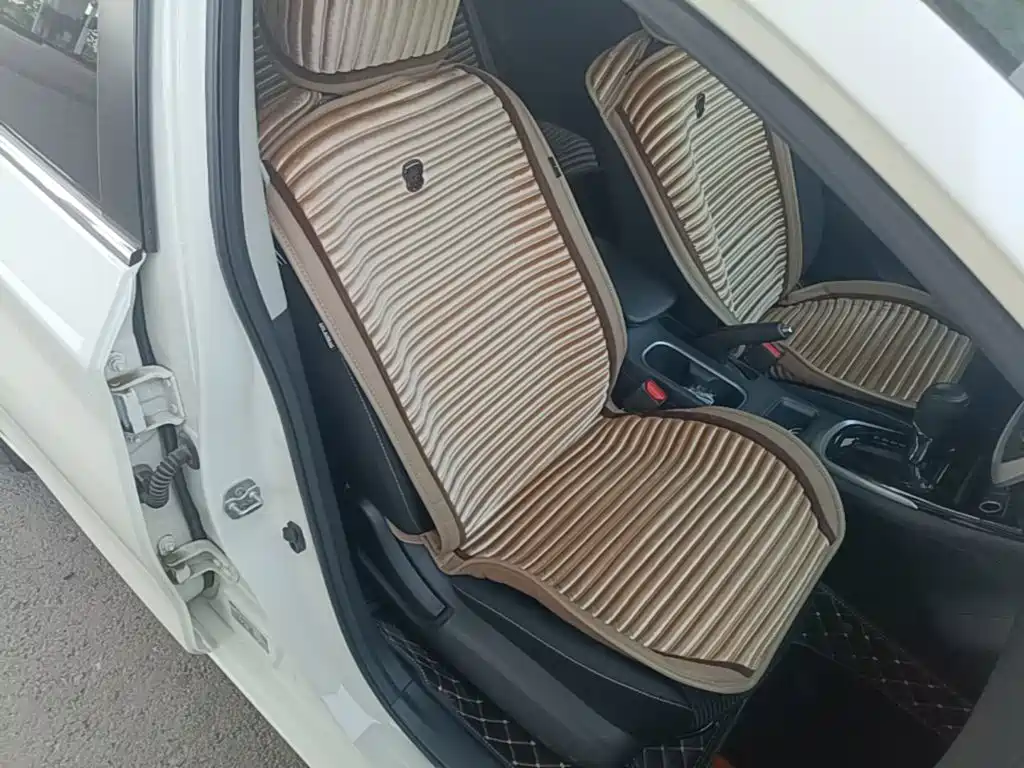 Nissan Tiida 2022 2021 1.6L CVT Cool Edition