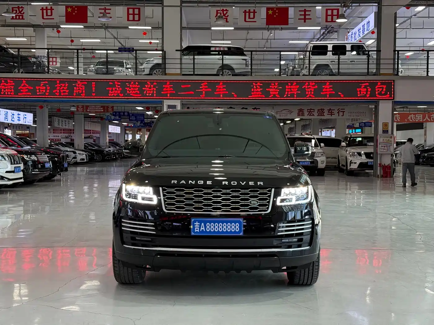 Land Rover Range Rover 2014 3.0 SC V6 Vogue фото 2