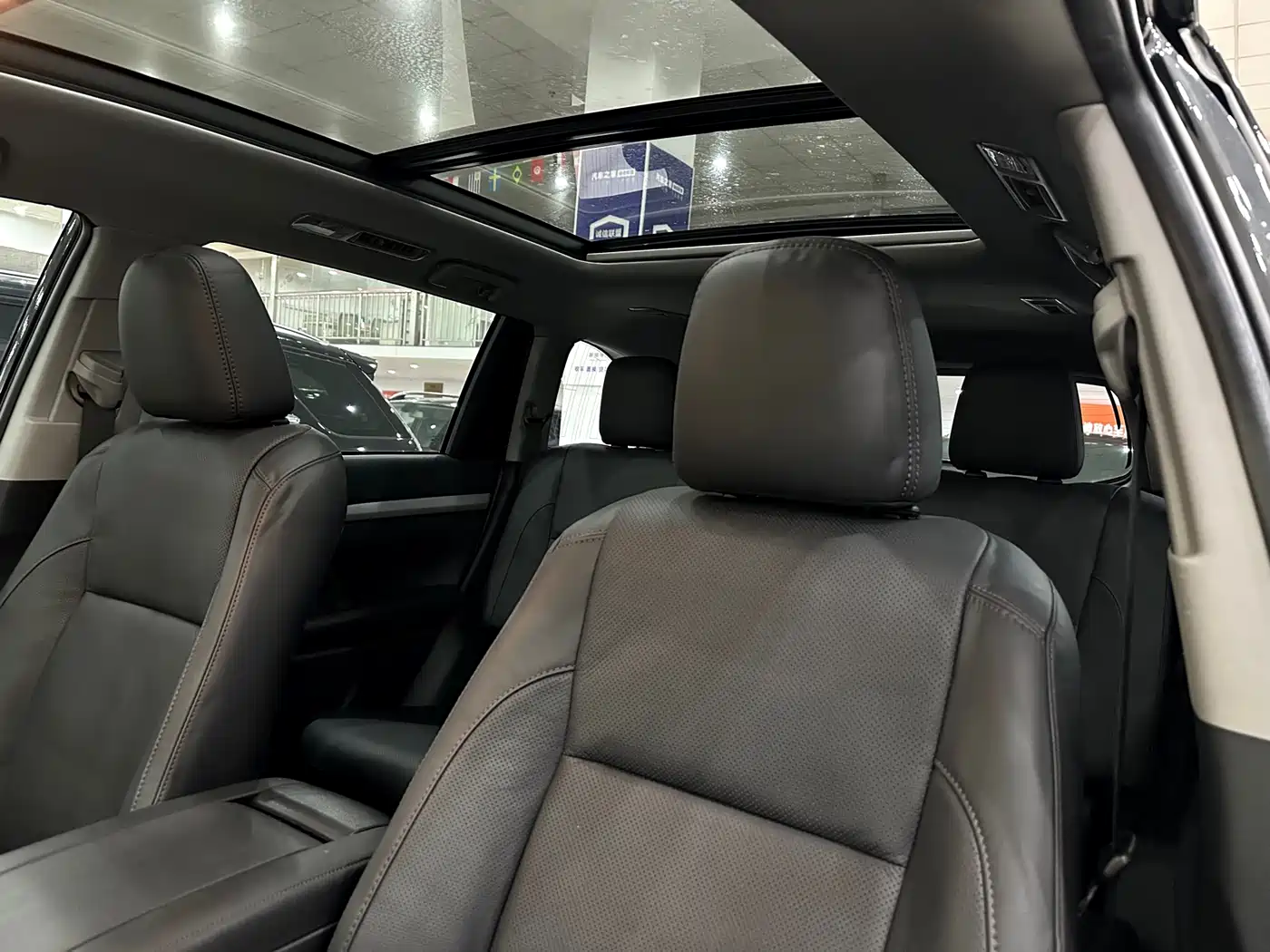 Toyota Highlander 2018 2.0T 4WD Premium 7-seater China VI фото 8