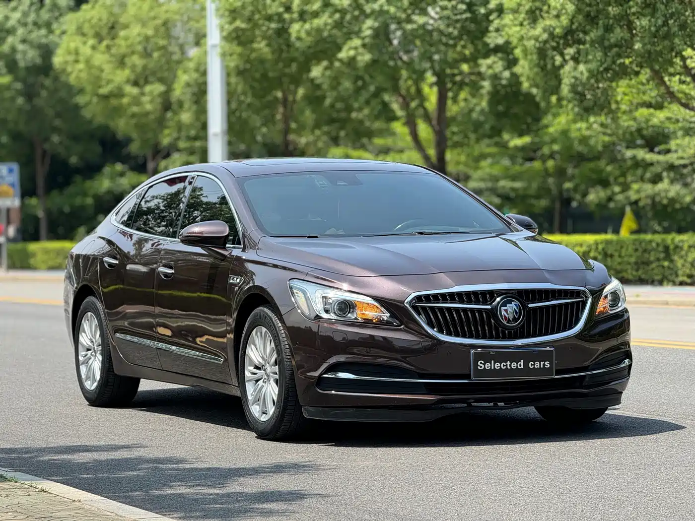 BUICK LACROSSE