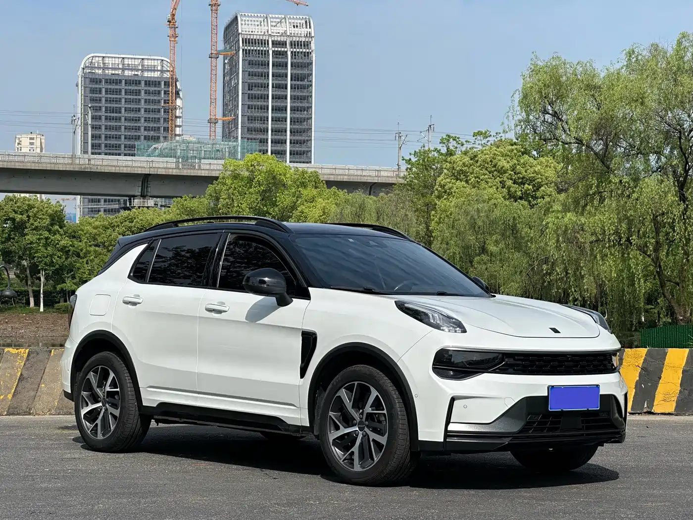 Lynk & Co 01 2021 2.0TD AWD Halo Sport фото 3