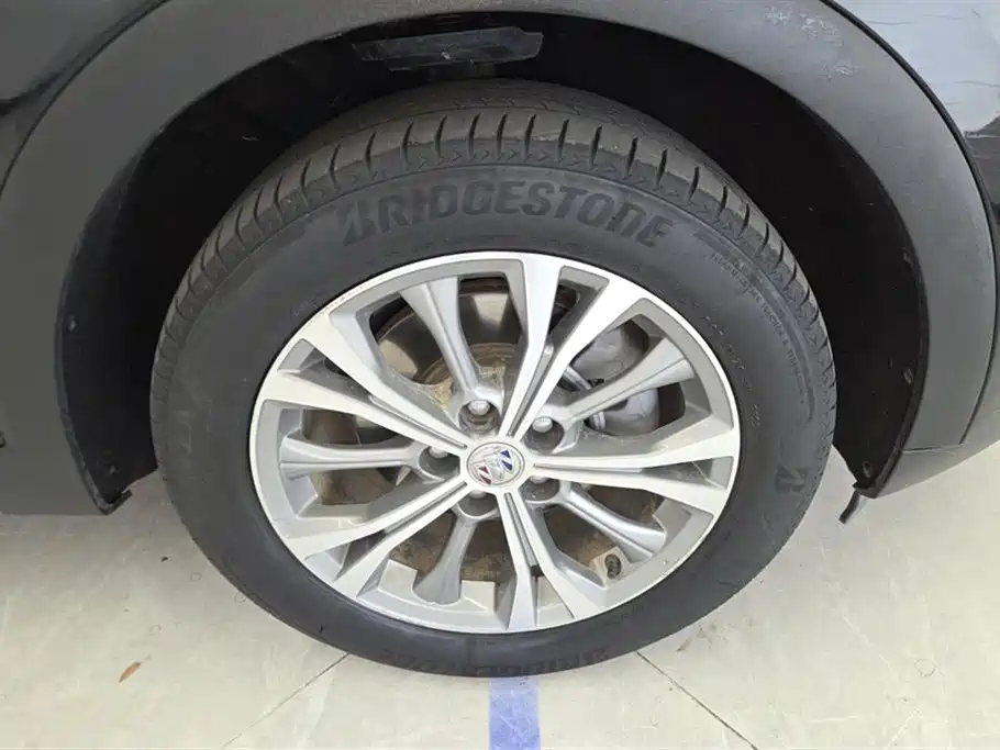 Buick Envision Plus 2022 Enclave Plus 652T 5-Seater Luxury фото 6