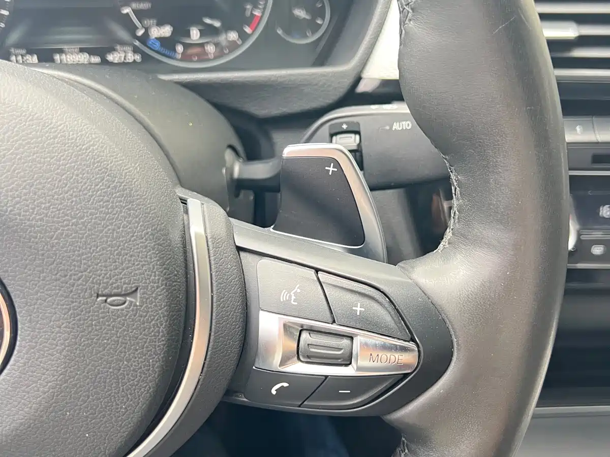 BMW 3 Series GT 2019 320i M Sport Model фото 24