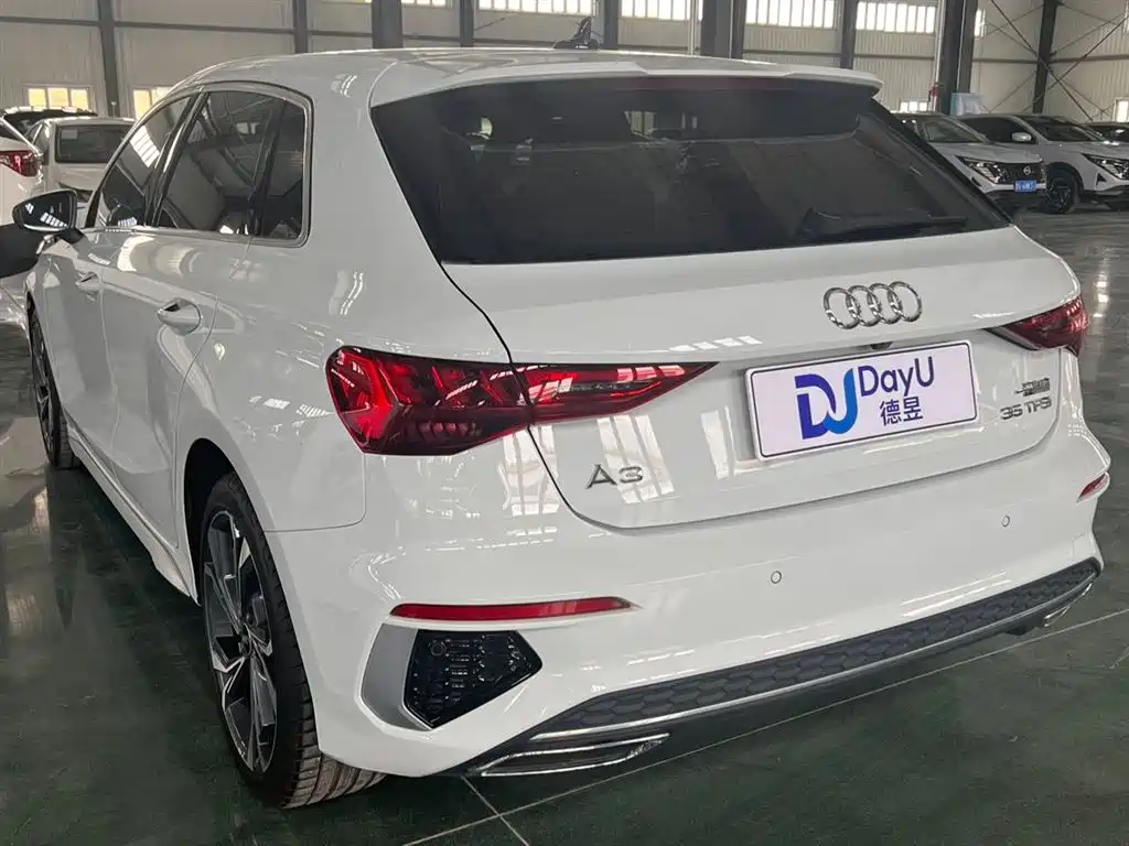 Audi A3 2023 Sportback 35 TFSI Fashion Sport фото 6