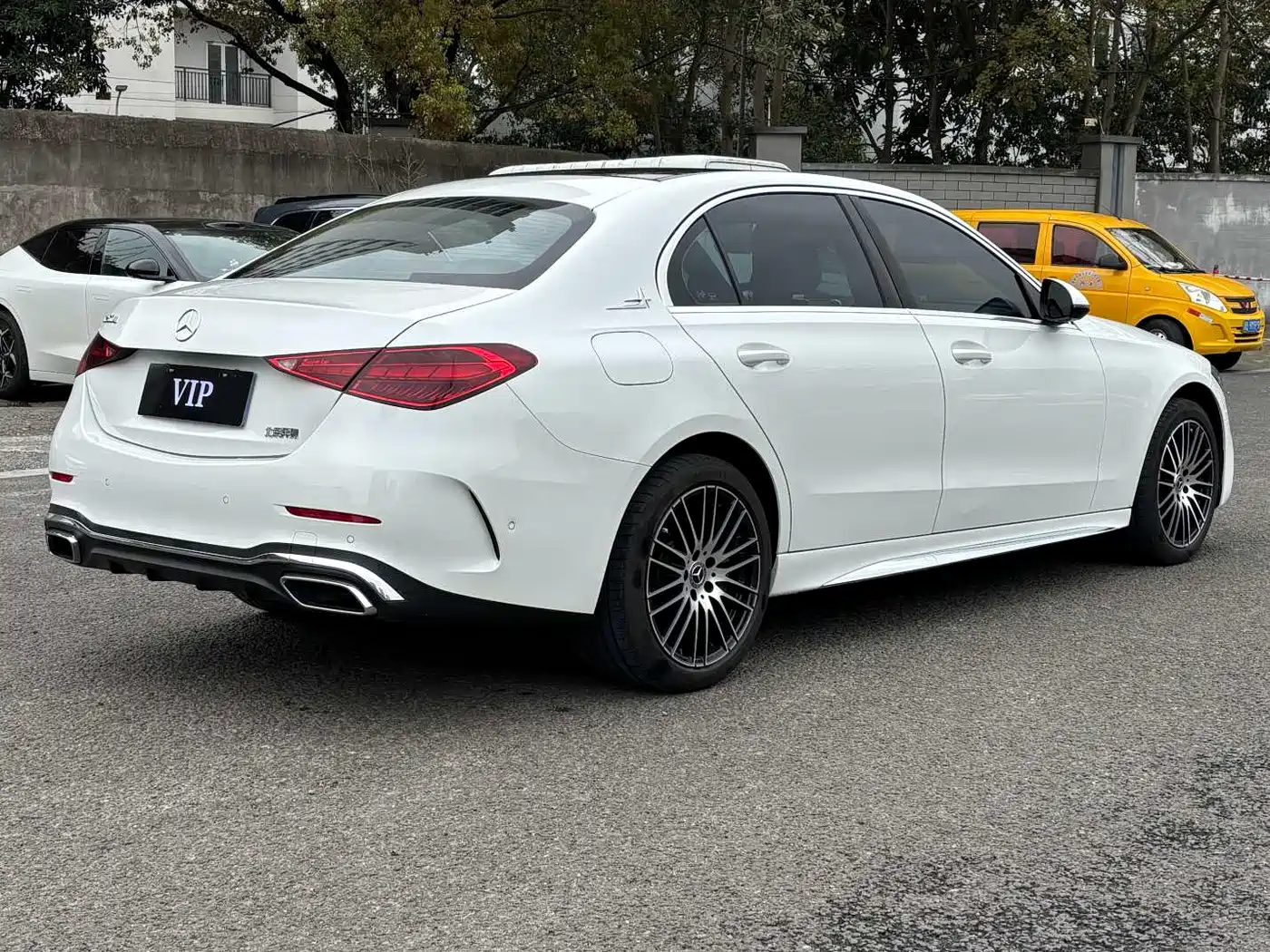 MERCEDES-BENZ C CLASS
