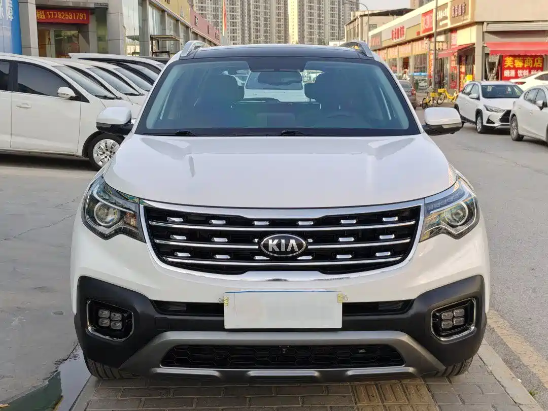 Kia Sportage 2019 2.0L Automatic Smart Luxury Edition фото 2