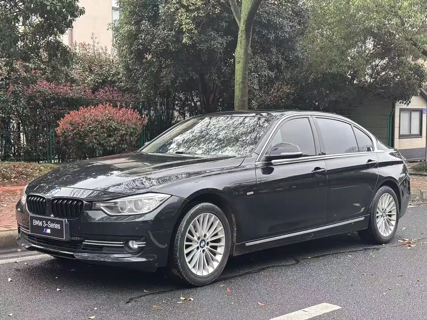 BMW 3 Series 2013 Facelift 320Li Luxury Design Package