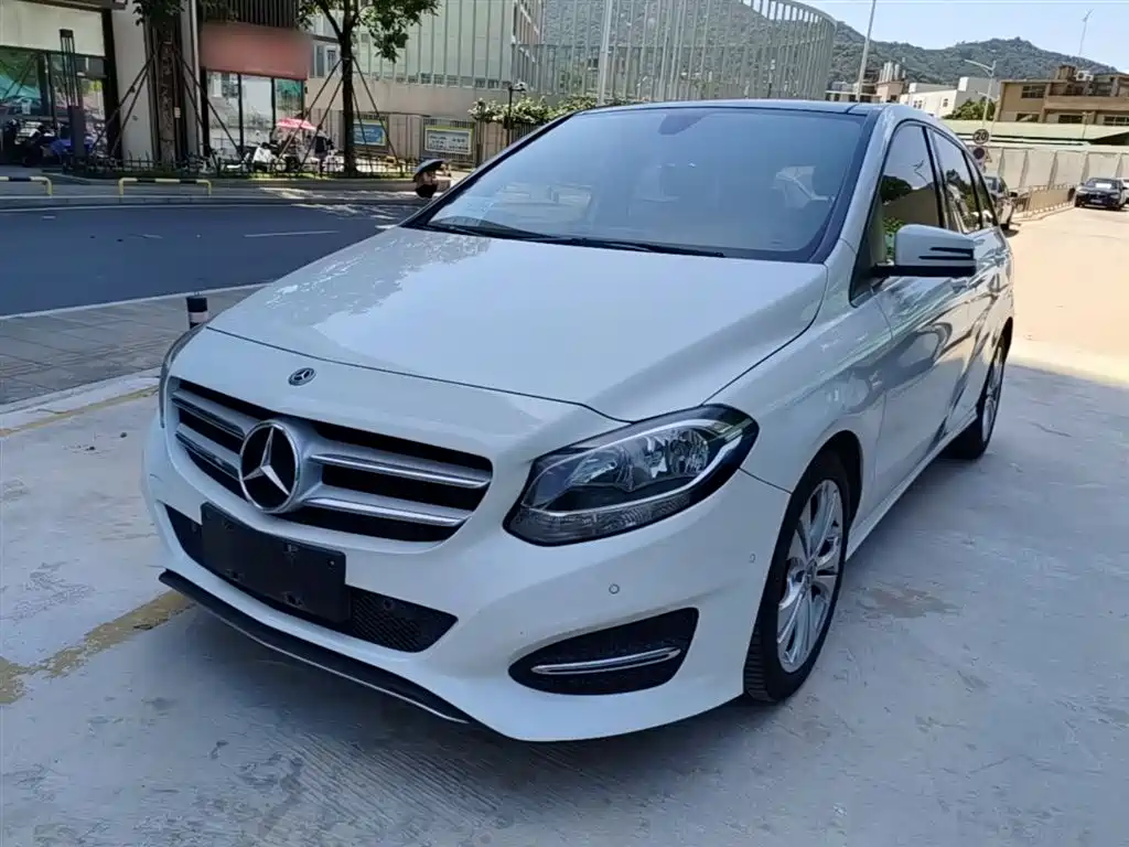 Mercedes-Benz B-Class 2019 B 200 Dynamic