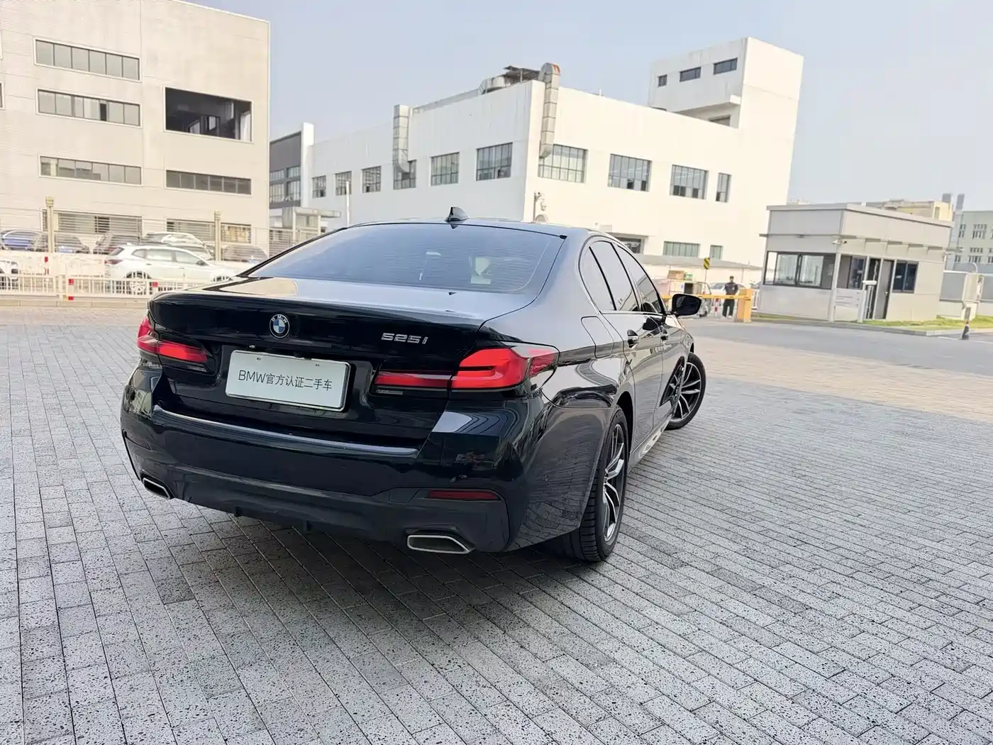 BMW 5 Series (Import) 2022 Model Second Facelift 525i M Sport Package фото 5
