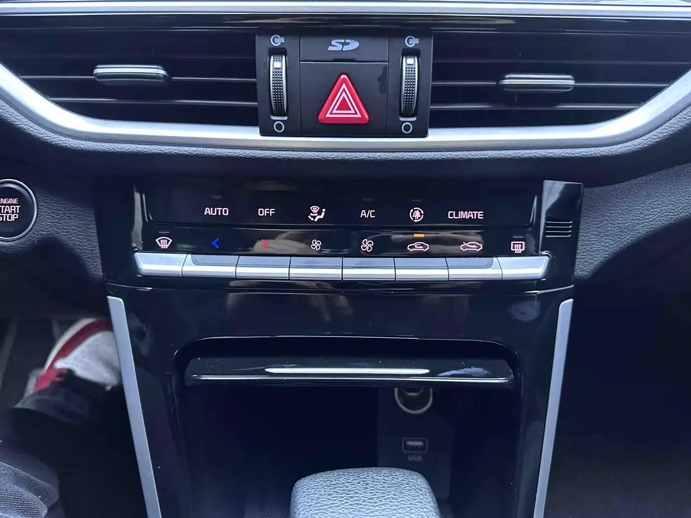 Kia K3 2021 Facelift 1.5L CVT Fashion Edition фото 13