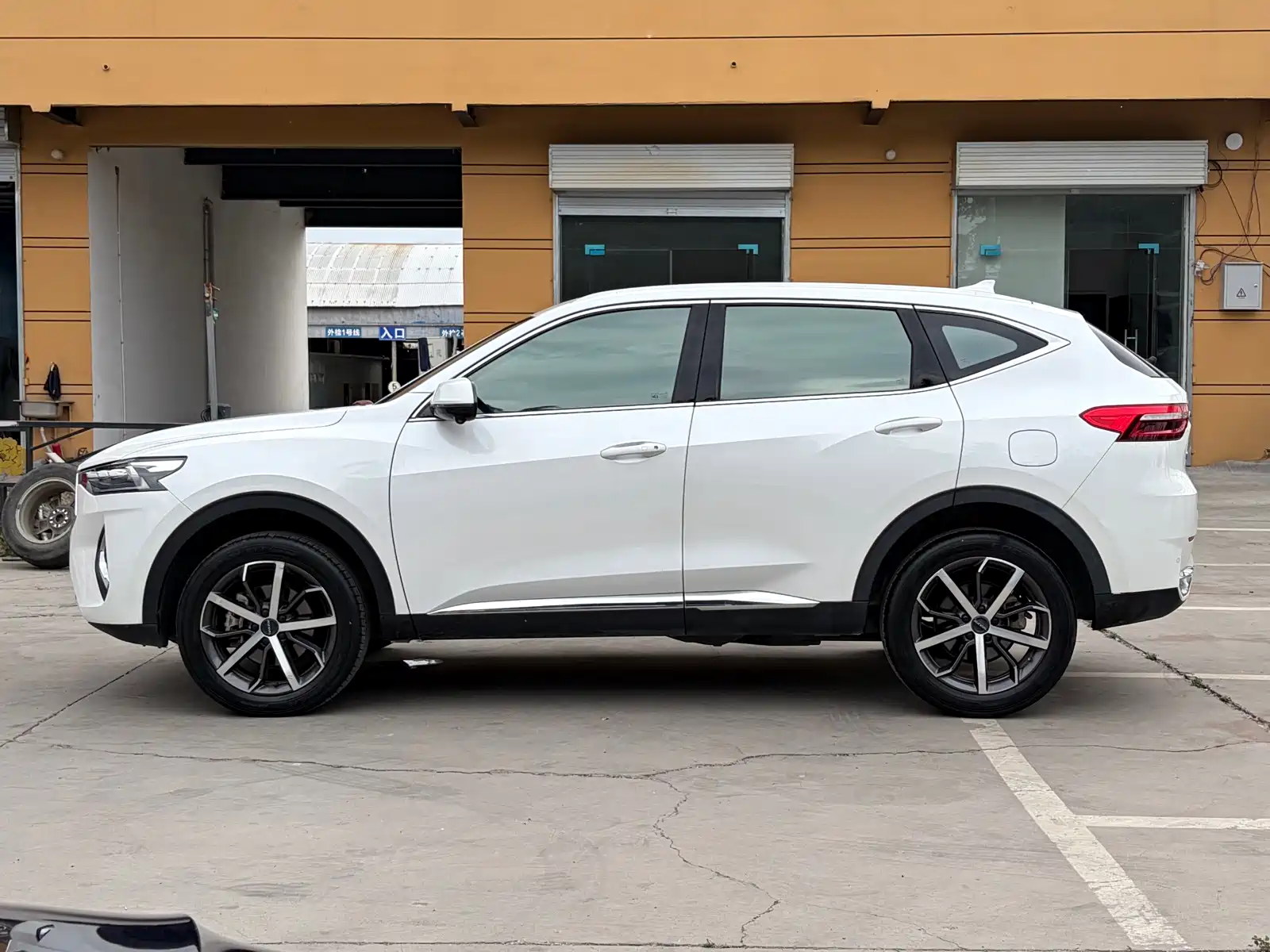 Фото 15 - Haval F7