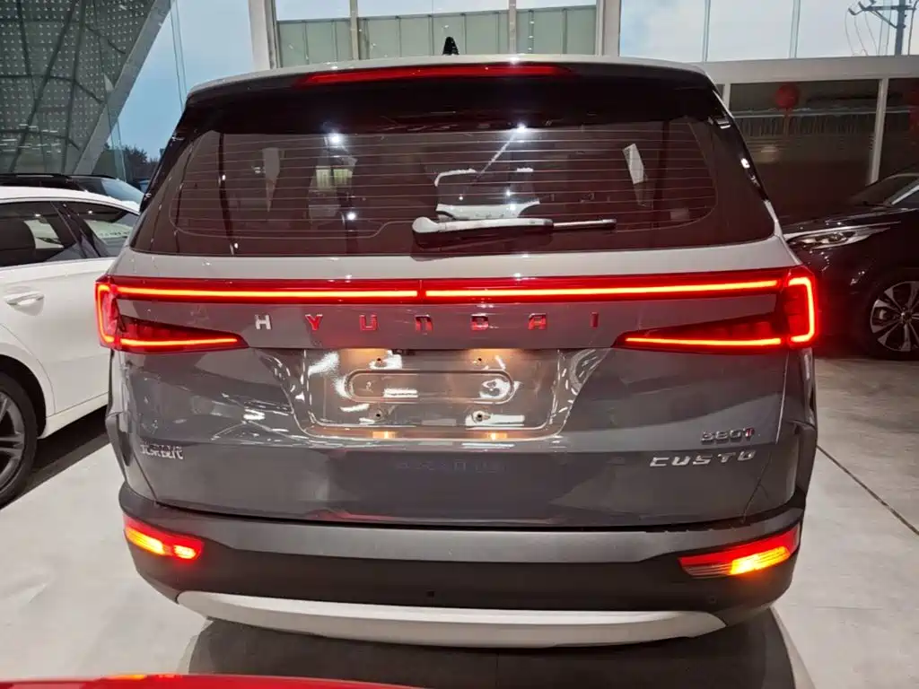 Hyundai Custo 2022 2021 380TGDi Smart Love Premium LUX Premium