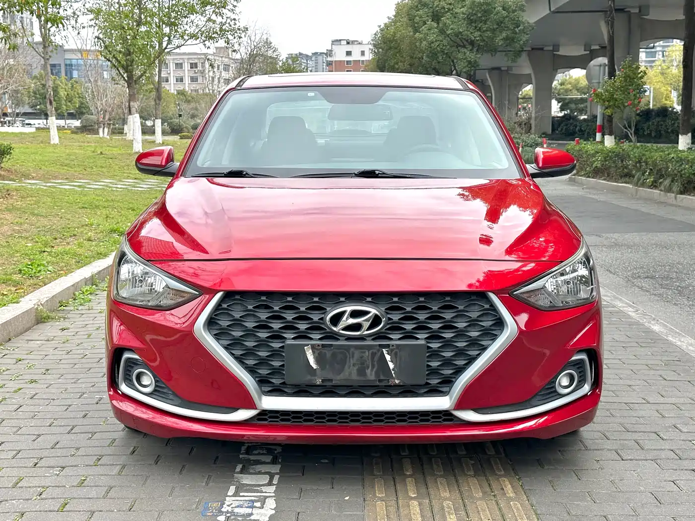 HYUNDAI YUEDONG