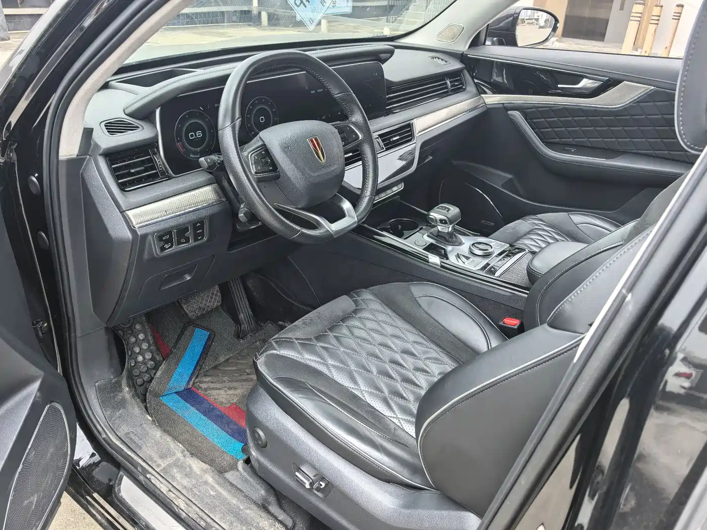 Hongqi HS5 2019 2.0T Smart Connect Enjoy Edition фото 4
