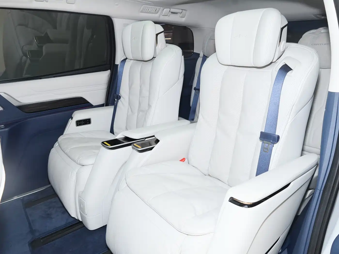 Buick Century 2025 2025 2.0T 7-Seater World Edition