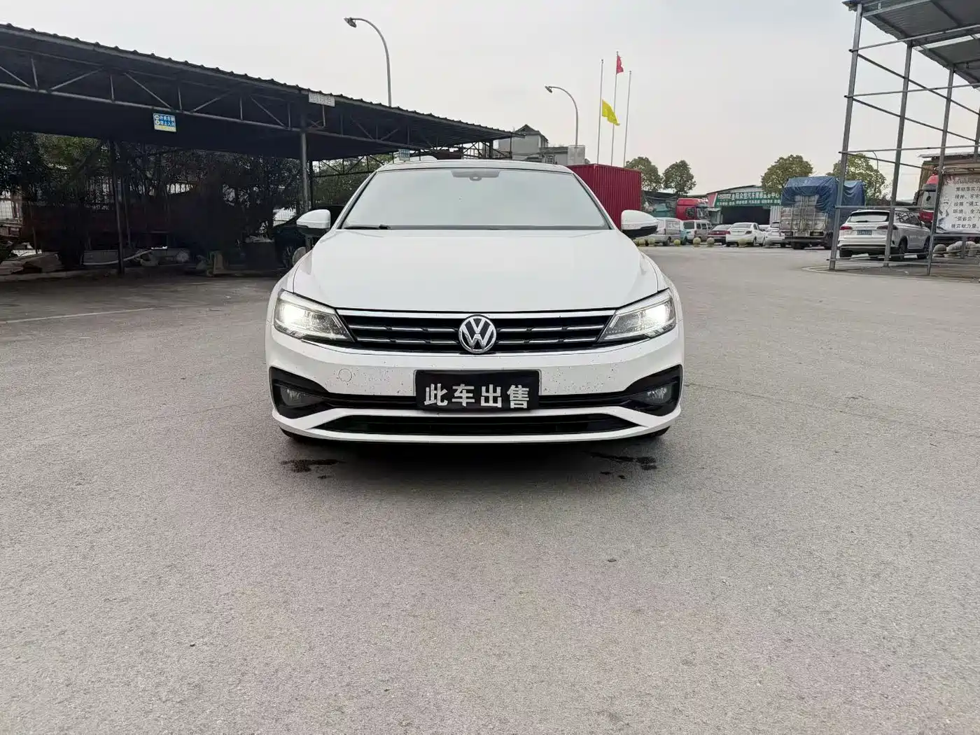Volkswagen Lamando 2021 280TSI DSG Comfort Edition фото 2