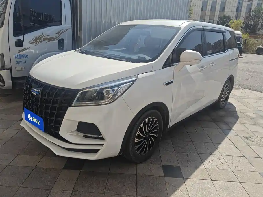 Changan Oshan Changan Oushang Kosai 2023 2022 1.5T Automatic Business Edition
