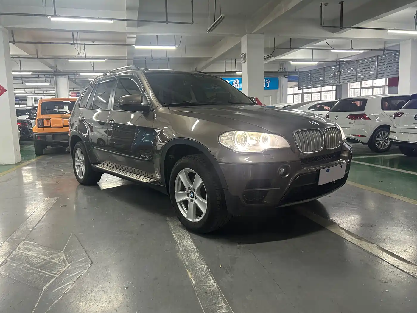 Photo 3 - BMW X5 (Import)