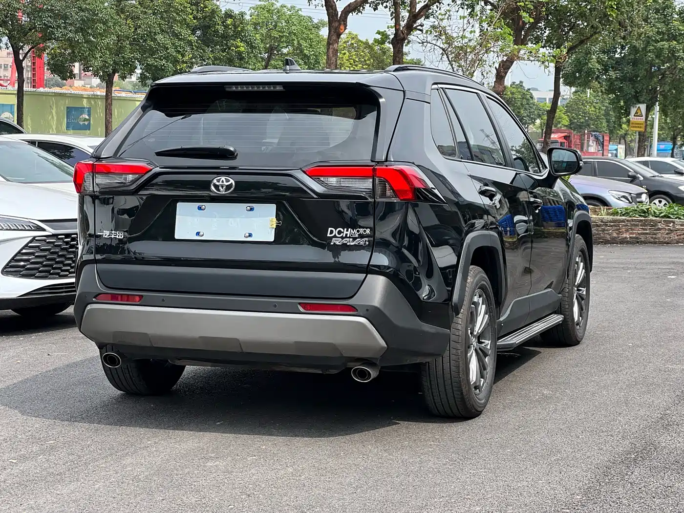 Toyota RAV4 Rongfang 2023 2.0L CVT FWD Style Plus Edition фото 9