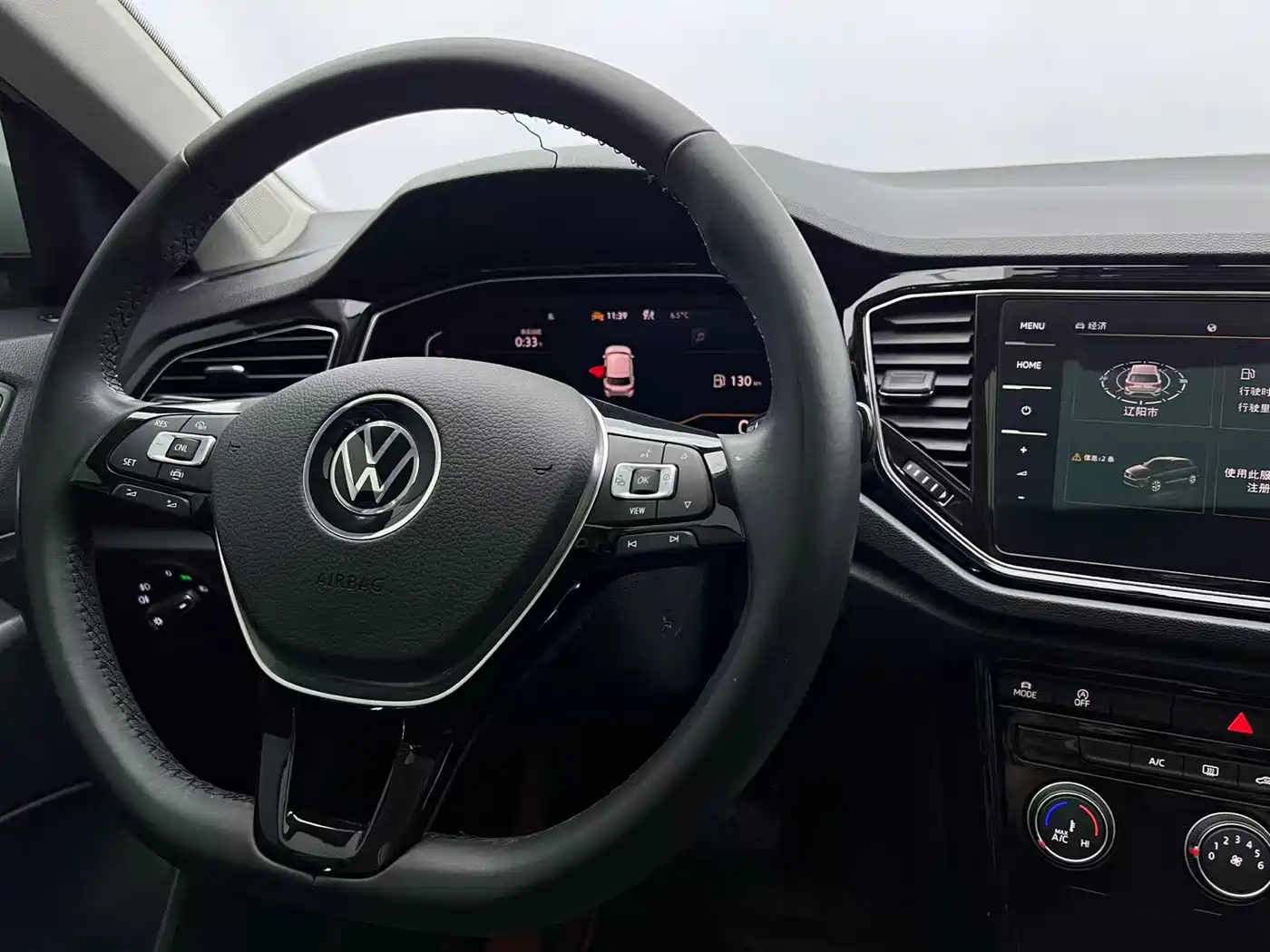 Volkswagen T-ROC 2022 280TSI DSG 2WD Comfort PLUS фото 11