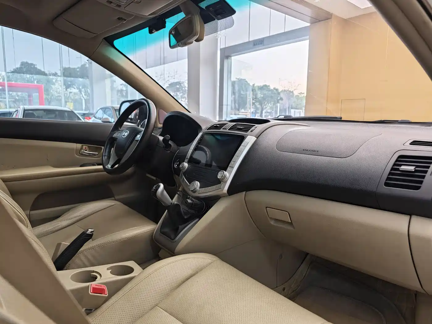 BYD S6 2012 2.0L Manual Premium фото 29