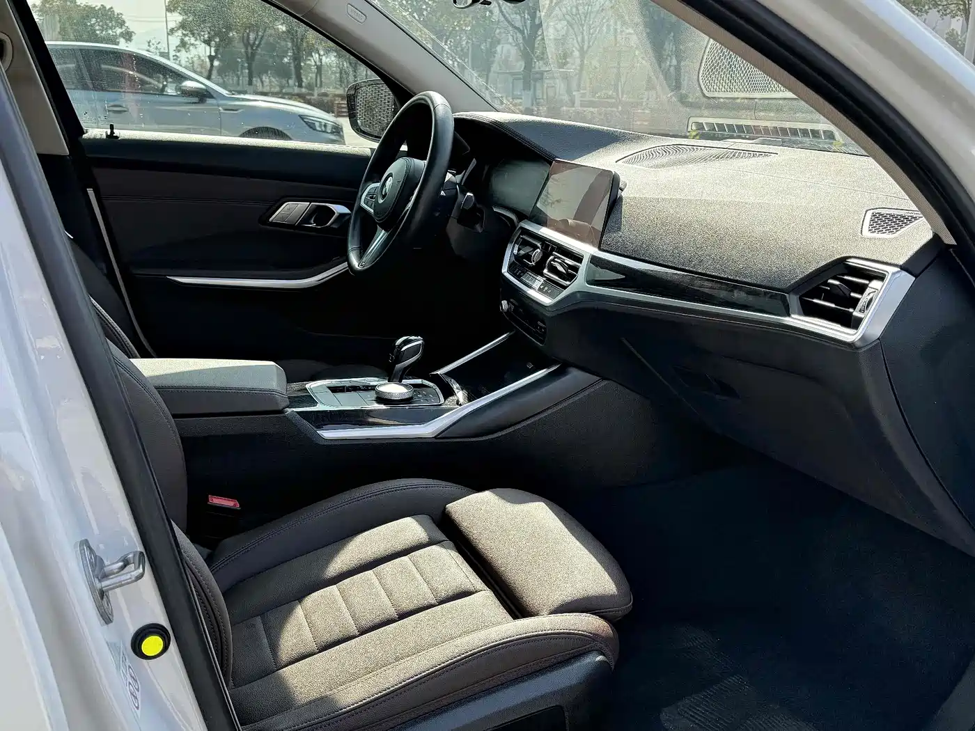 BMW 3 Series 2020 325Li M Sport Package фото 7